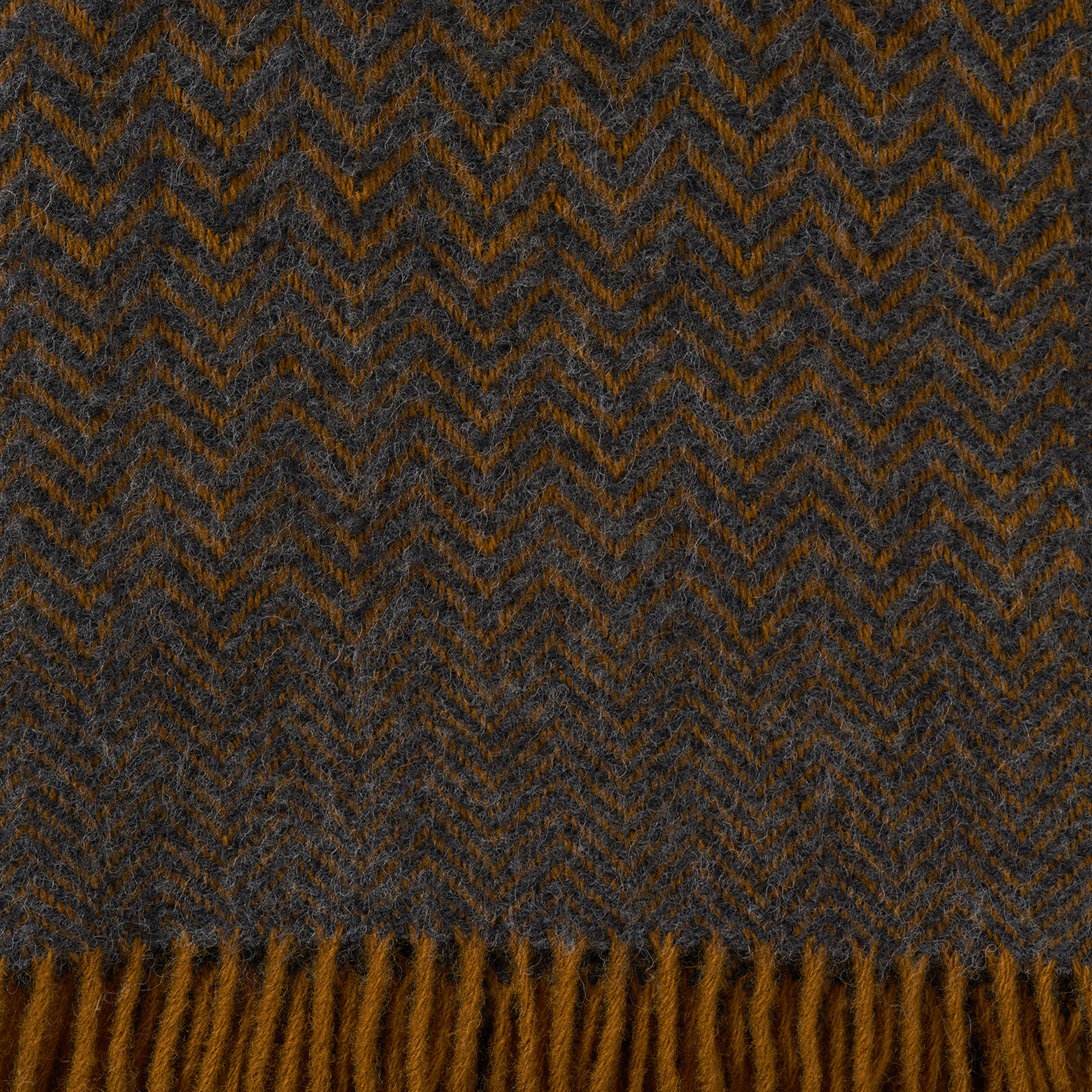 Zigzag Lava 130x200cm Eco Lambswool Throw