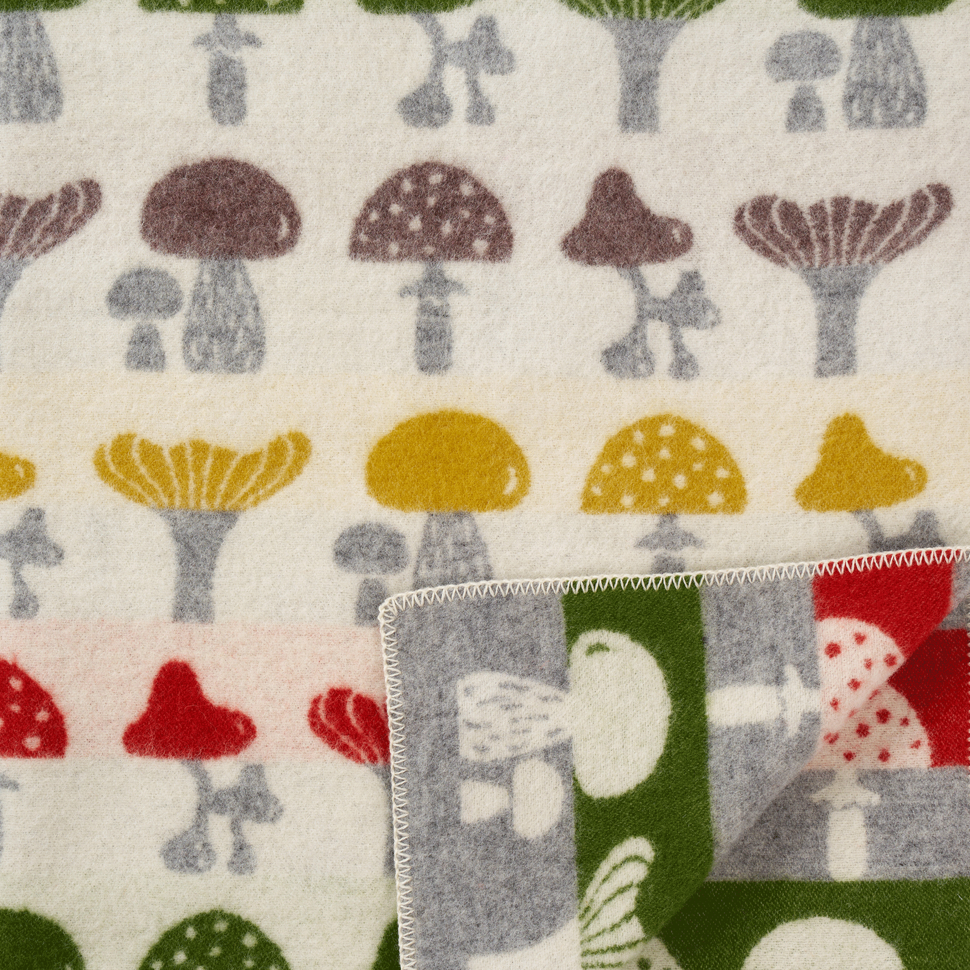 Mushroom 130x180cm Woven Eco Lambswool Blanket