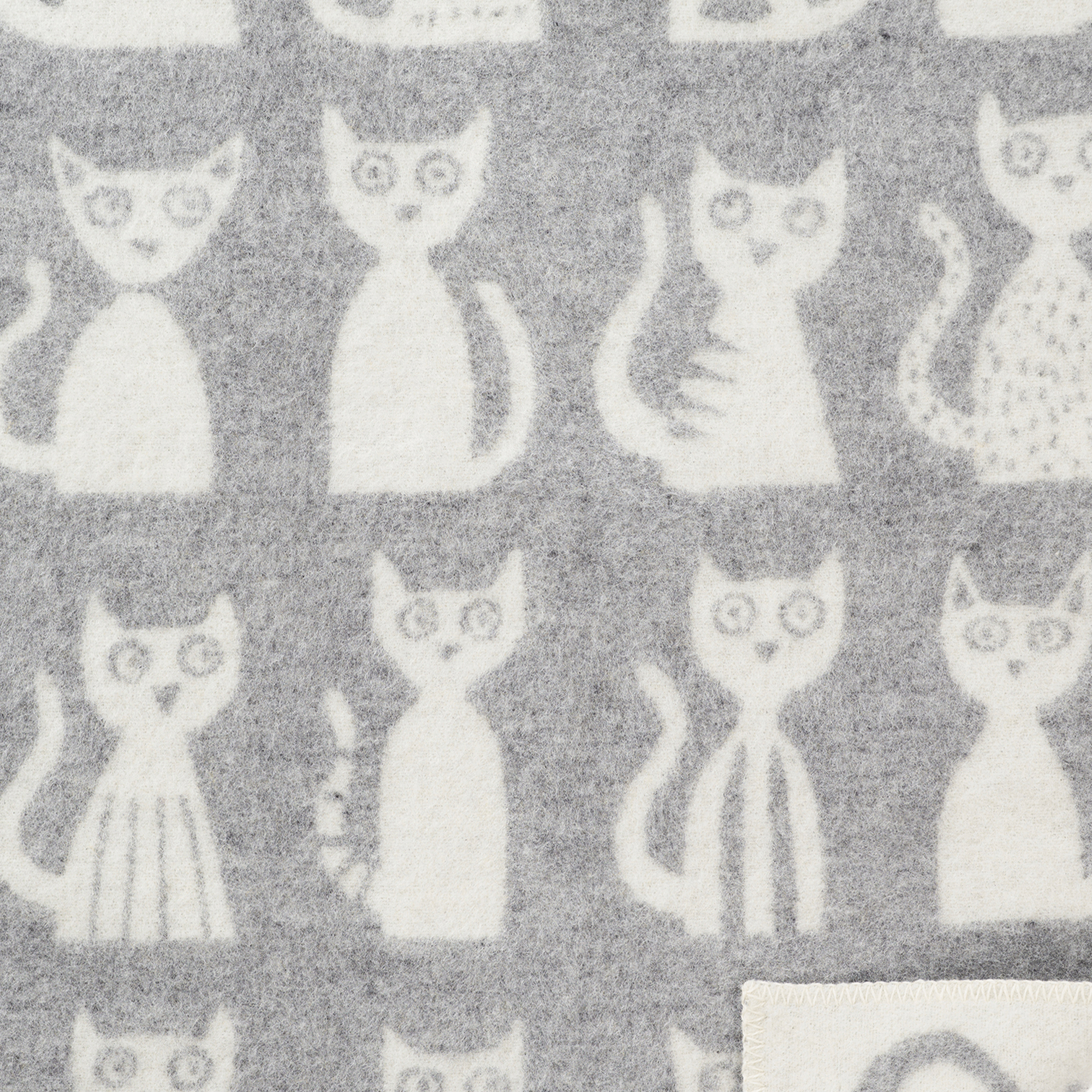 Cat Grey 65x90cm Eco Lambswool Blanket