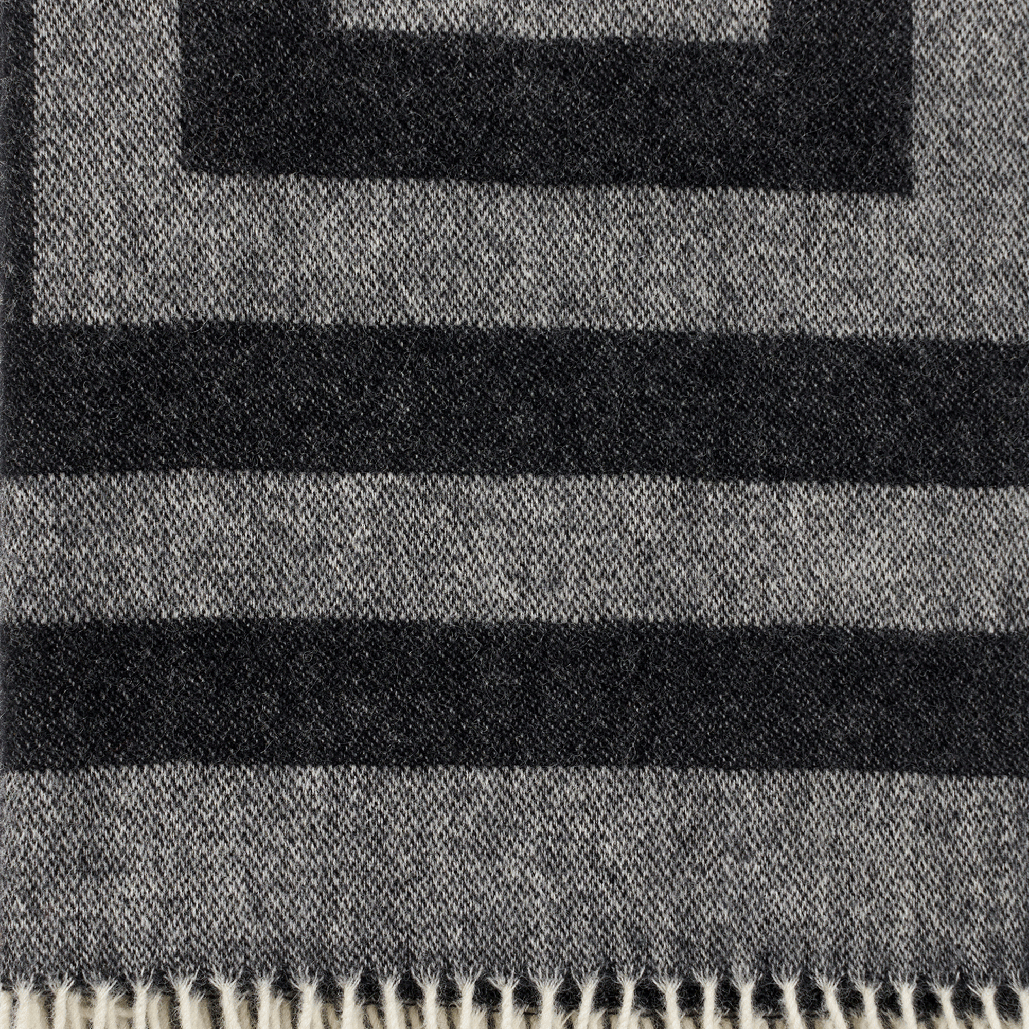 Memphis Black 130x200cm Merino & Lambs Wool Throw